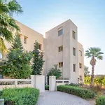 Appartement Paisible Avec Piscine Et Pres Du Golf
