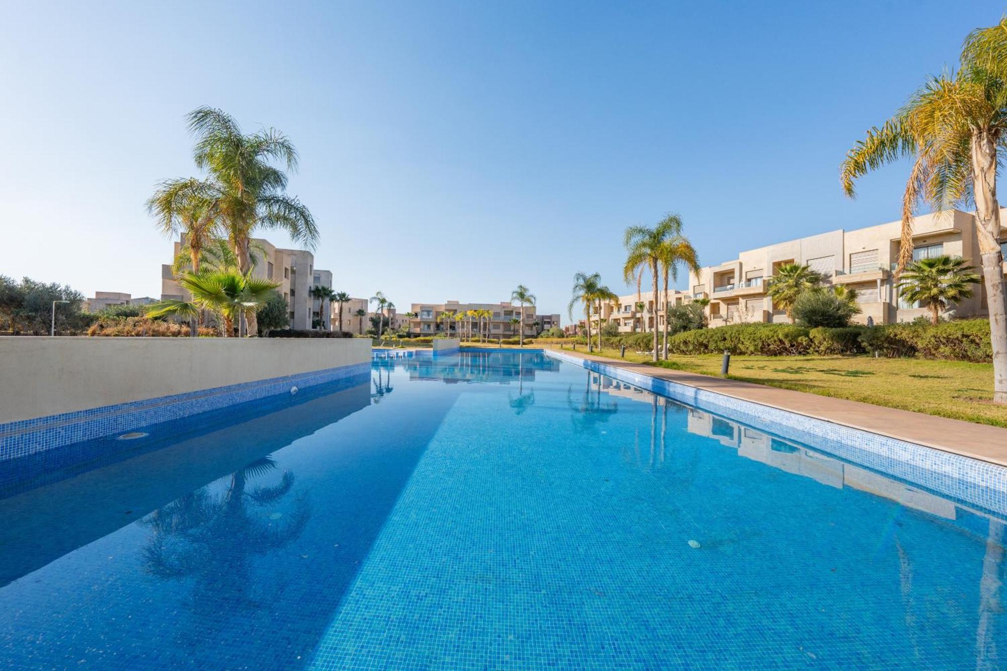 Appartement Paisible Avec Piscine Et Pres Du Golf
