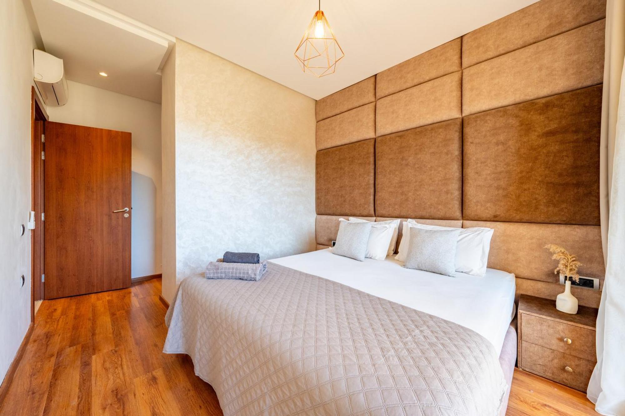 Appartement Paisible Avec Piscine Et Pres Du Golf *